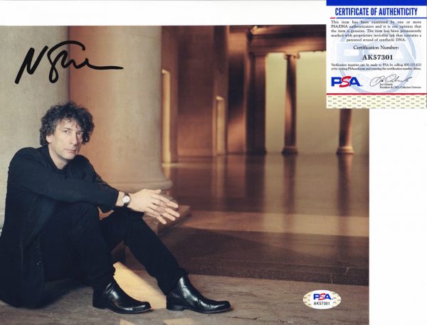 Neil Gaiman Sandman Coraline Author Signed Autograph 8x10 Photo With PSA/DNA COA D