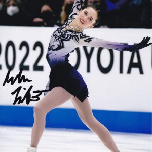 Isabeau Levito USA Figure Skating 2026 Olympics Signed 8x10 Photo With PSA/DNA COA D