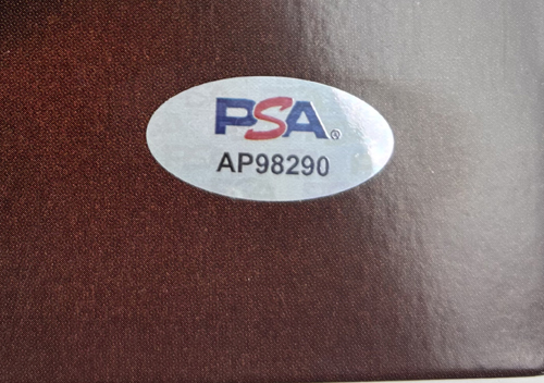 PSA/DNA Sticker Example