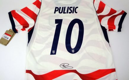 Christian Pulisic Captain America USA 2026 World Cup Signed Autograph Official Home Jersey With PSA/DNA COA