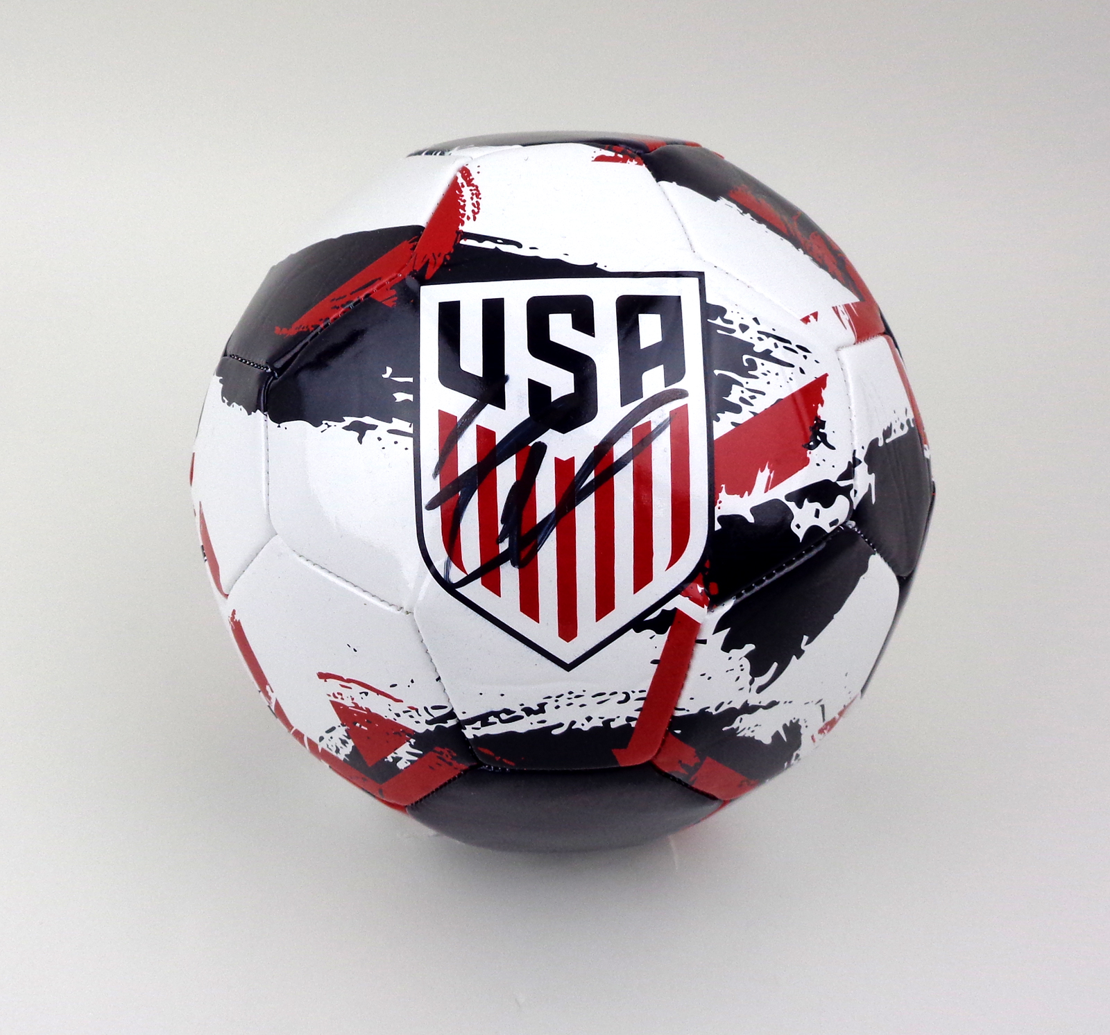 Christian Pulisic Captain America USA 2026 World Cup Signed Autograph USA Soccer Ball With PSA/DNA COA