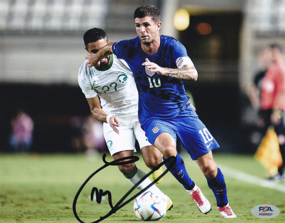 Christian Pulisic Captain America USA Soccer World Cup 2026 Signed Autograph 8x10 Photo With PSA/DNA COA A (Copy)