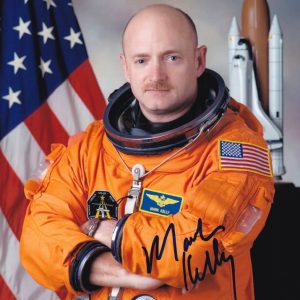 Mark Kelly Astronaut President 2028 Signed Autograph 8x10 Photo With PSA/DNA COA E