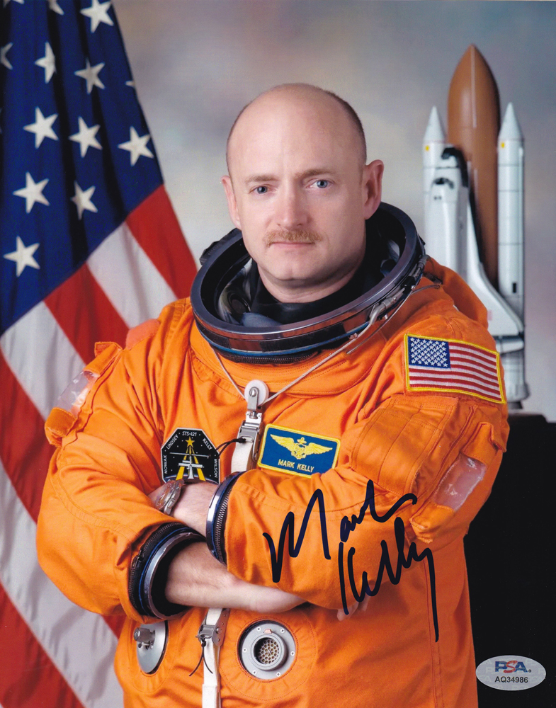 Mark Kelly Astronaut President 2028 Signed Autograph 8x10 Photo With PSA/DNA COA E
