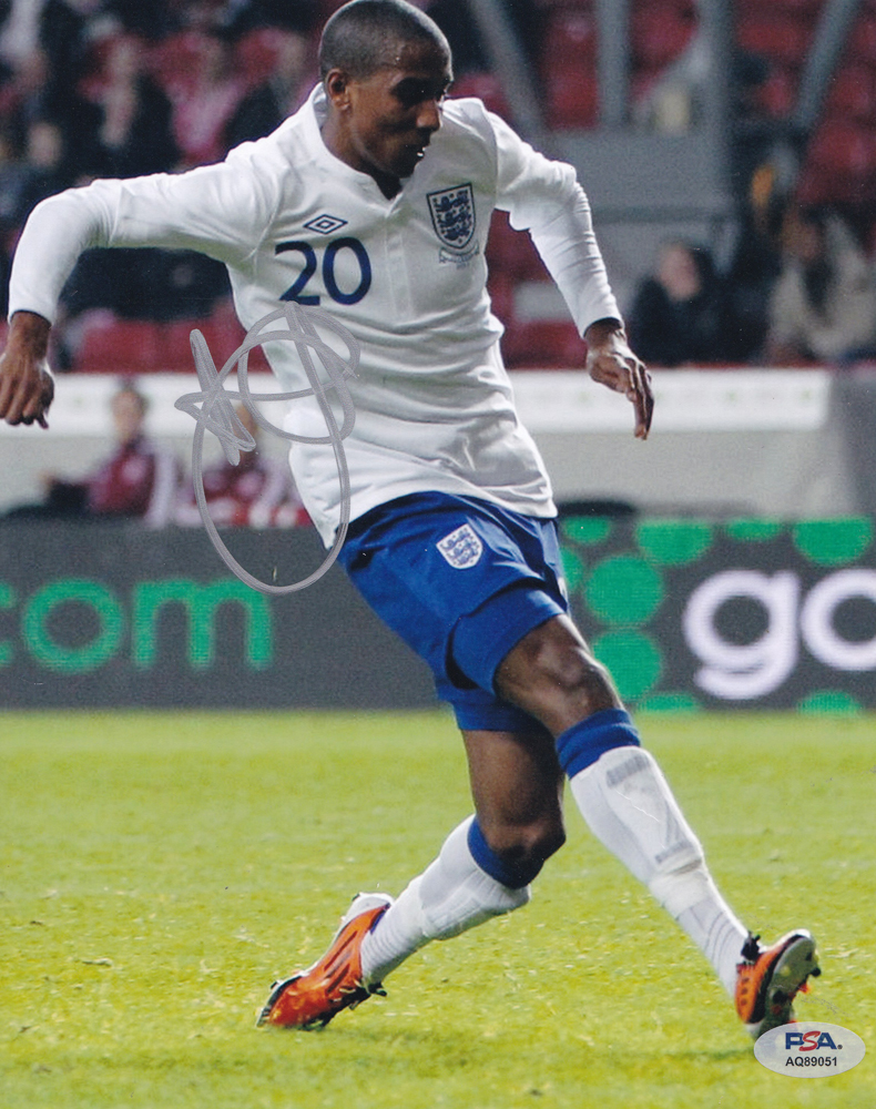 Ashley Young England World Cup Signed Autograph 8x10 Photo With PSA/DNA COA D